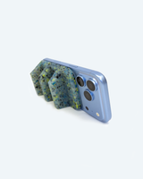 Geta MagSafe Grip & Stand in Algae