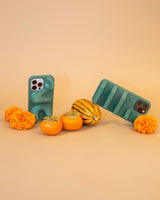 Green 3d ergonomic phone case and phone stand