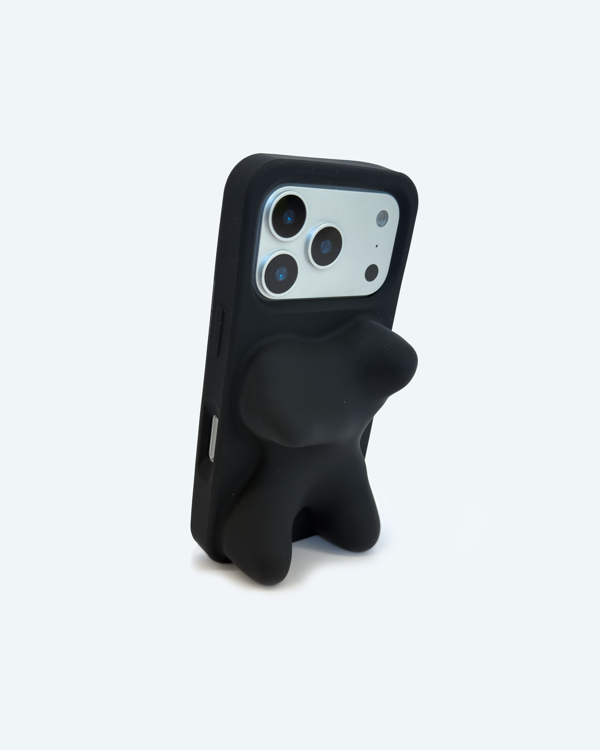 iPhone 17 Pro – BAILEY HIKAWA
