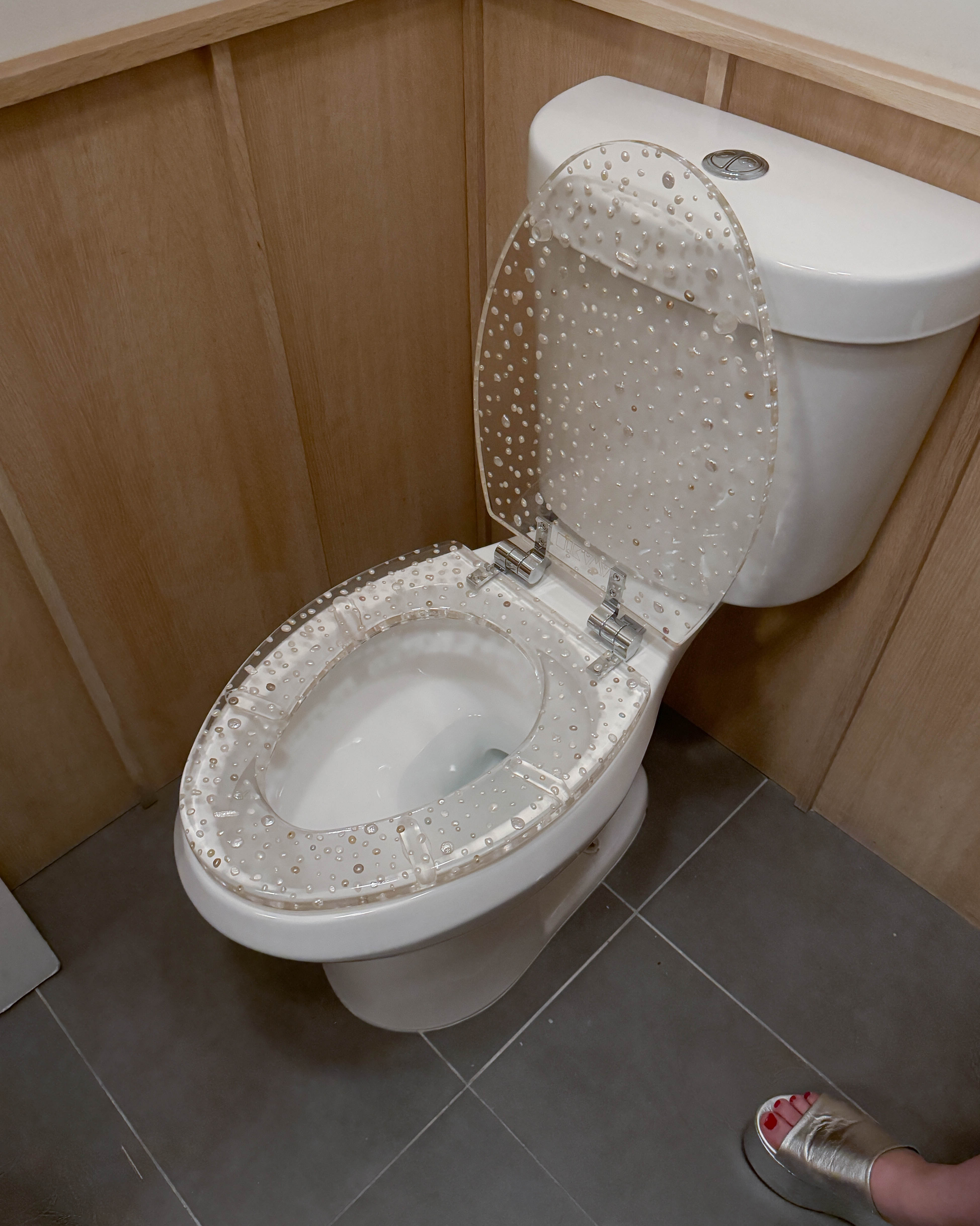 Custom Pearl Inlay Toilet Seat