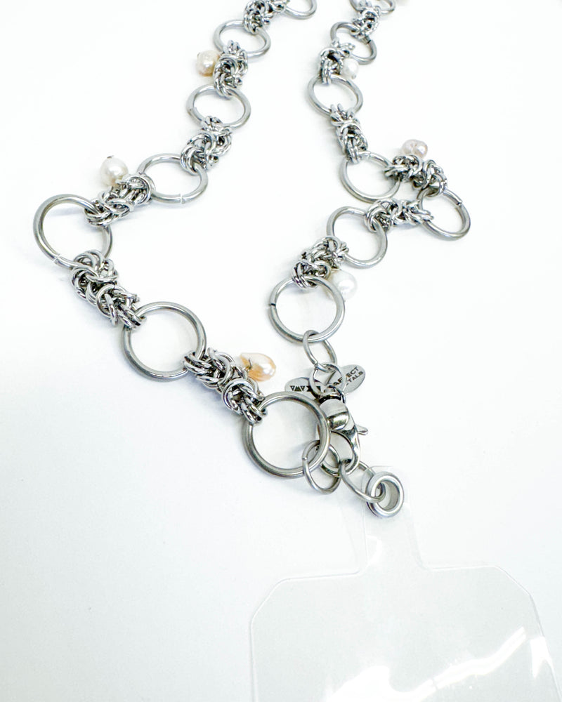 The Crossbody with Pearls