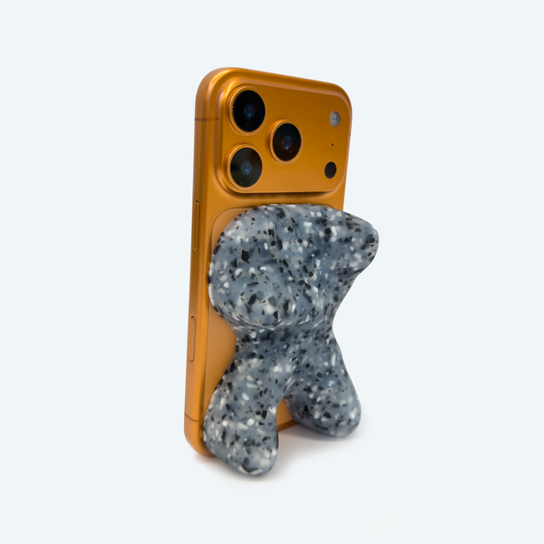 iPhone 16 Plus – BAILEY HIKAWA
