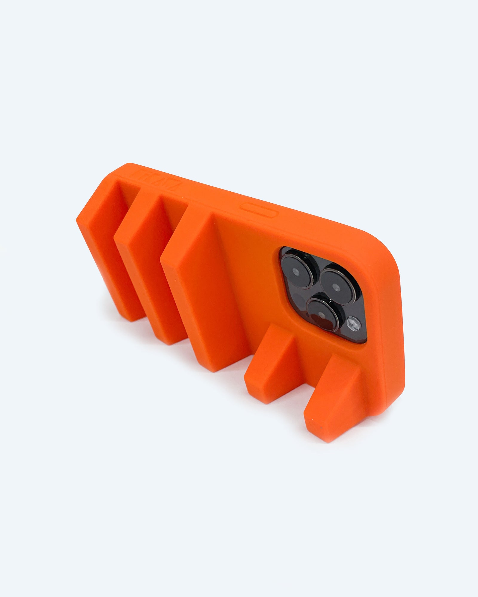 Geta Phone Case in Vermillion – BAILEY HIKAWA