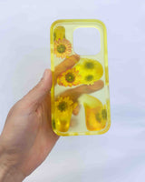 ARCHIVE: iPhone 16 Pro: Sunshine Flowers
