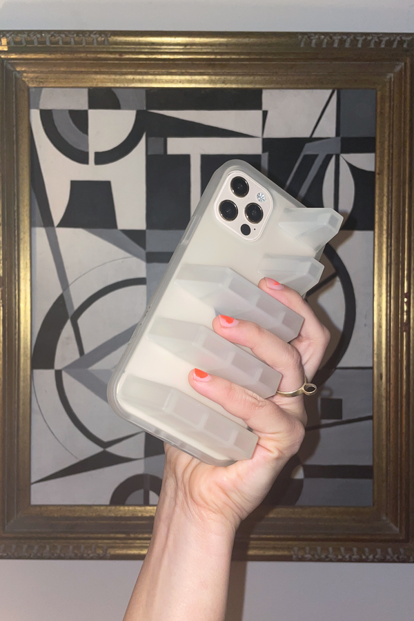 3d ergonomic phone cases designed as a grip, phone stand & protection. –  BAILEY HIKAWA