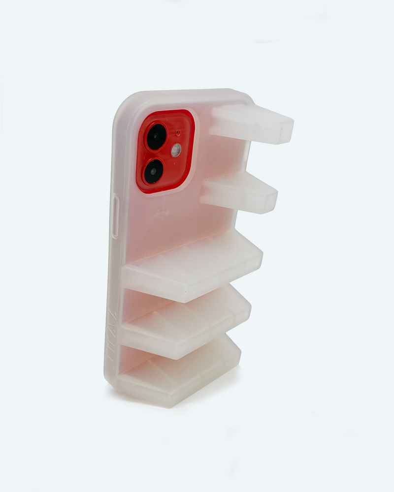 WAREHOUSE SALE: Geta Phone Case in Cloud